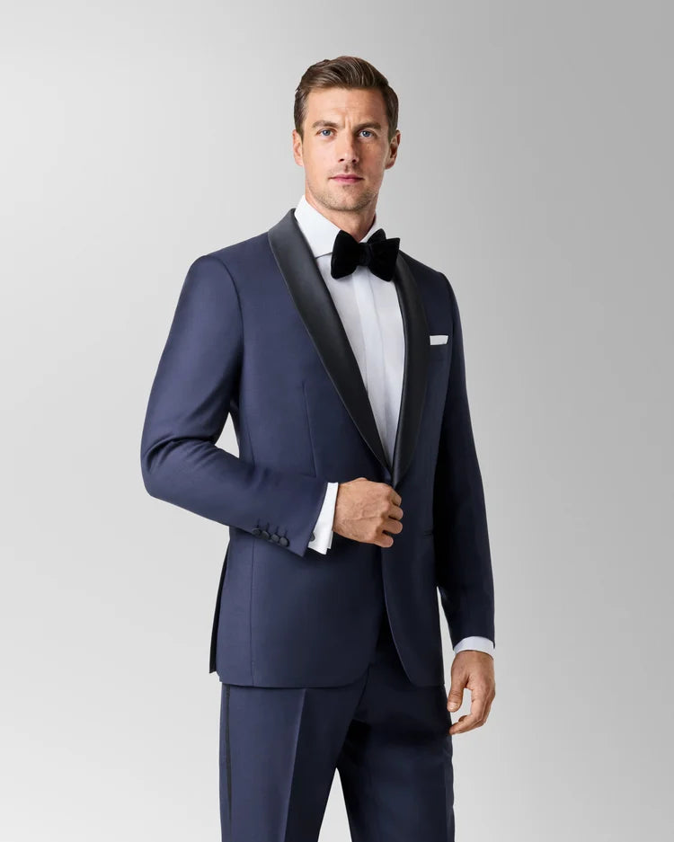 Single breasted half canvas shawl lapel tuxedo